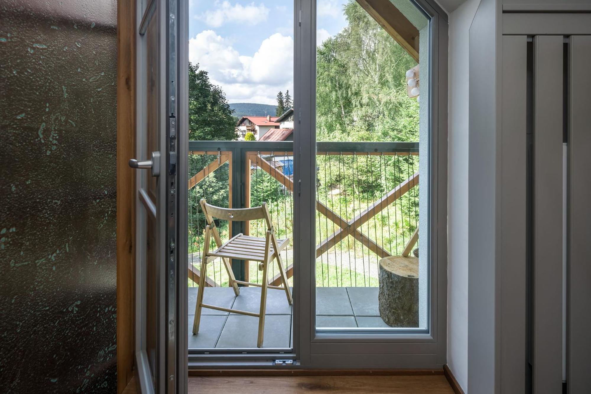 Peaceful, Cozy Designer Mountain Studio Гаррахов Экстерьер фото